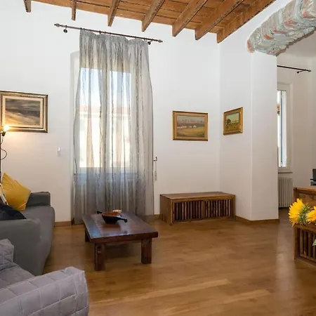 A Casa Di Ce' - Mytouristhome Apartamento